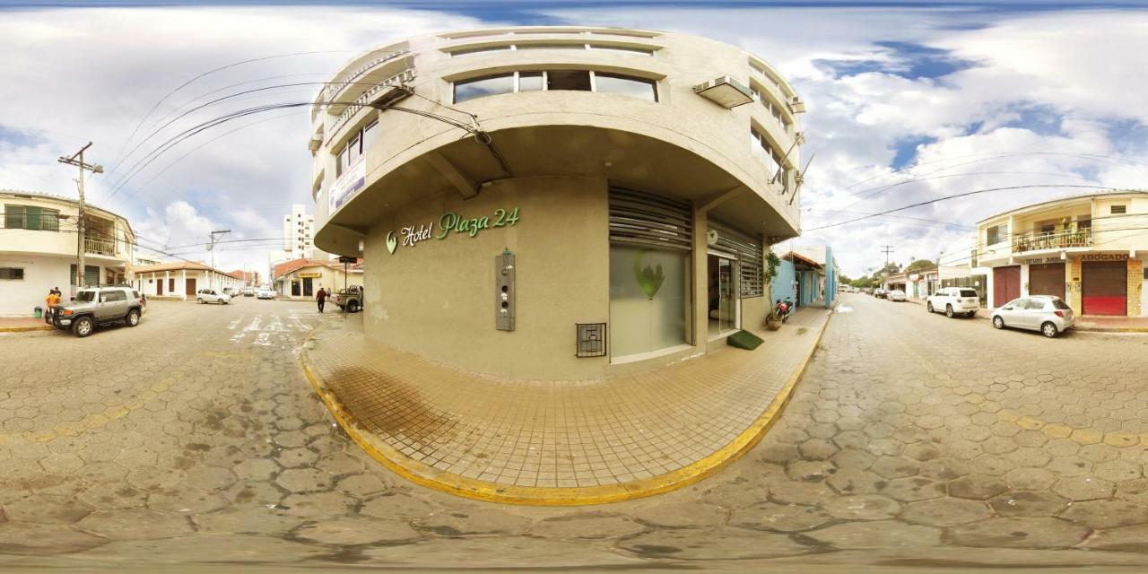 Hotel Plaza 24 Santa Cruz de La Sierra Esterno foto